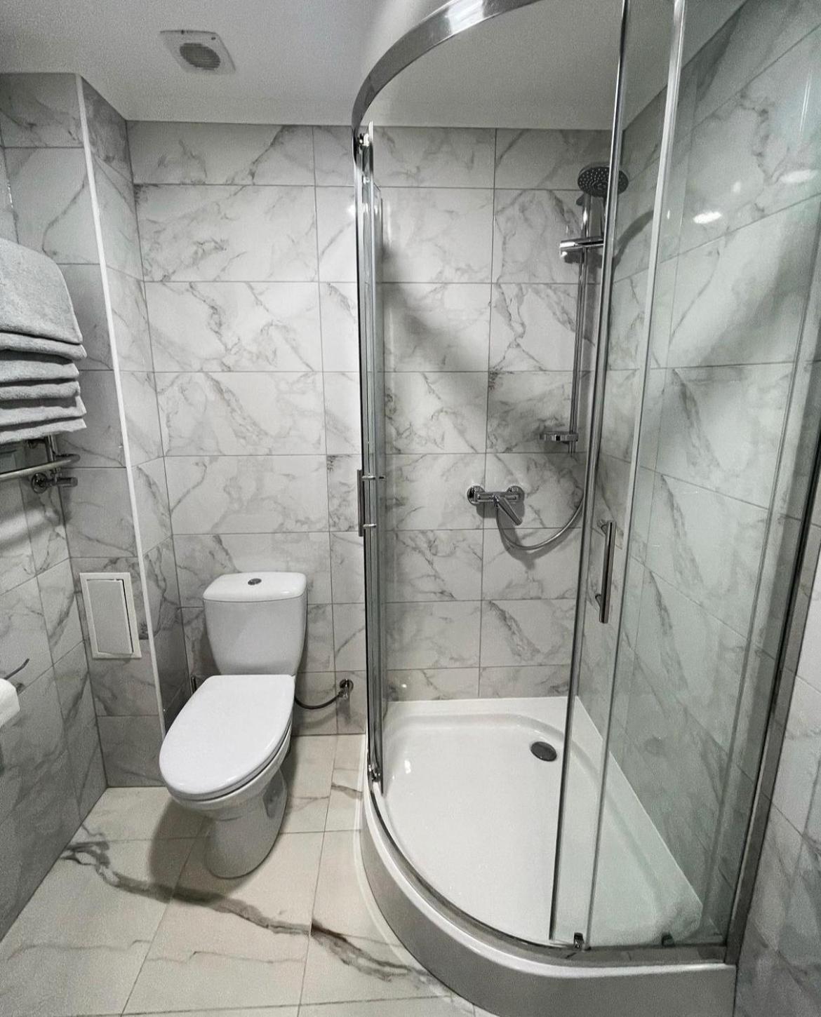 Ні Пуху, Ні Пера! Hotel Reshetylivka Exterior foto