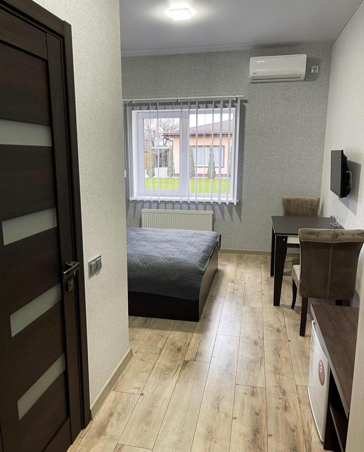 Ні Пуху, Ні Пера! Hotel Reshetylivka Exterior foto